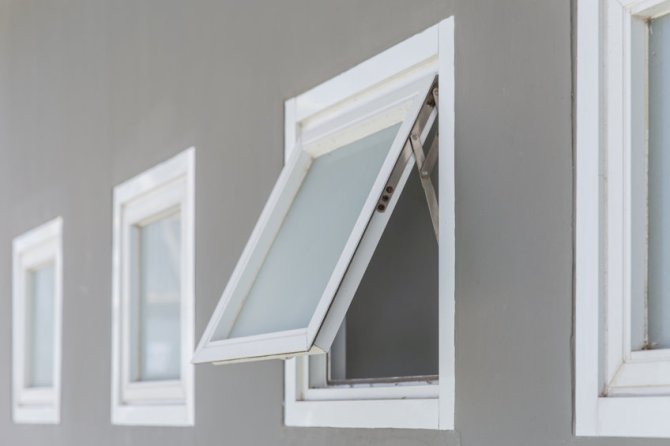 Awning Windows Versus Hopper Windows: What’s the Difference? 
